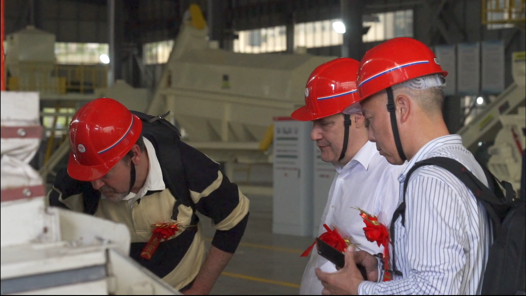 國際鋰電池行業代表團蒞臨銘鑫工廠參觀交流